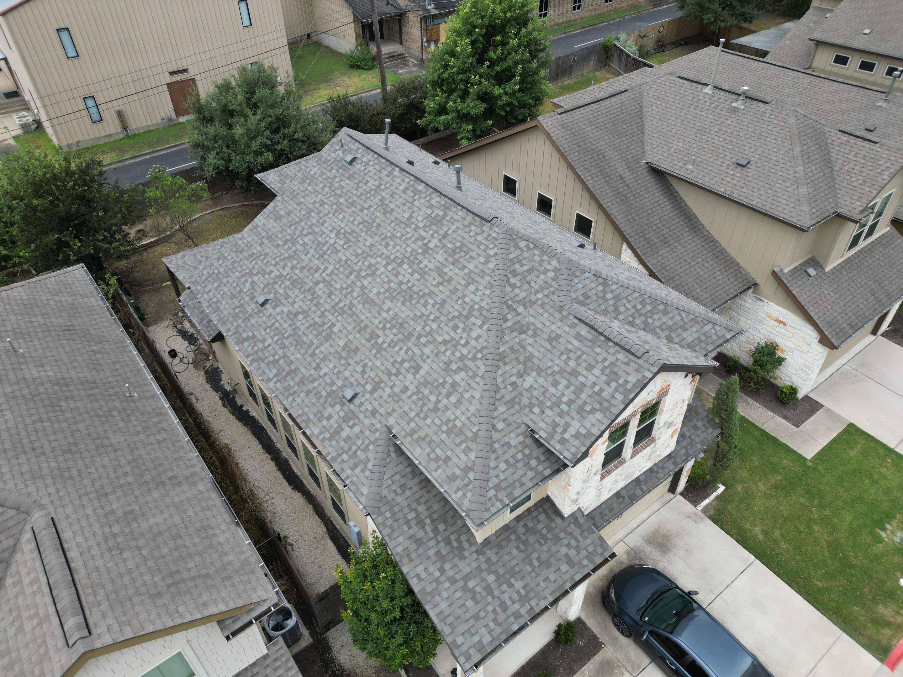 Driftwood - Owens Corning TruDefinition Duration by RoofsOnly.com