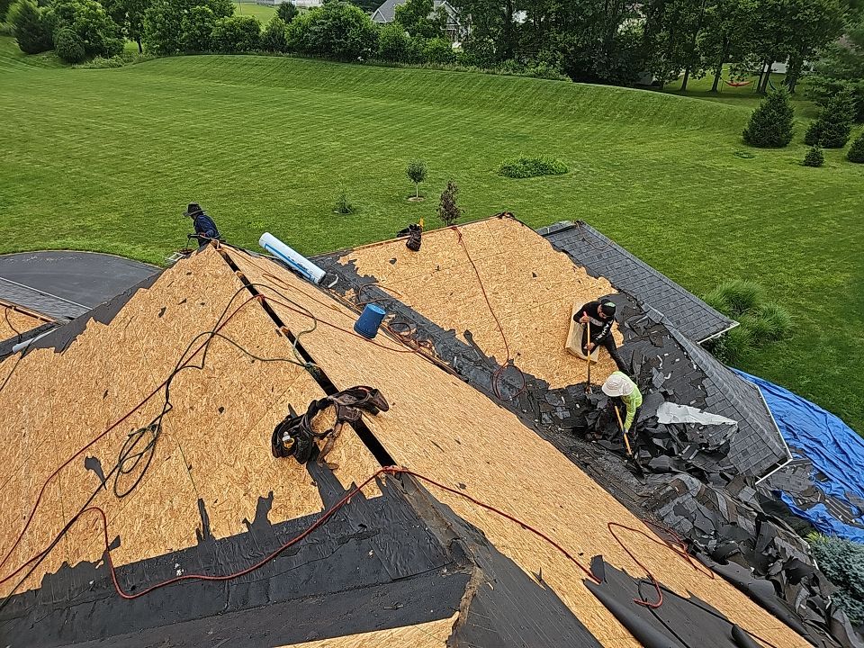 Residential Roofing Installation using Atlas Pinnacle Black Shingles by 614 Exteriors
