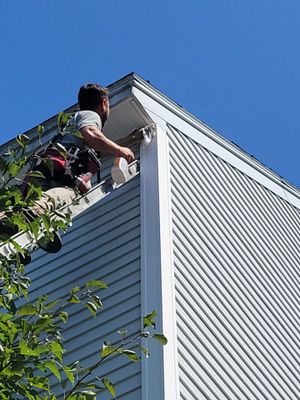 Vinyl Siding Repair in Rochester, NH