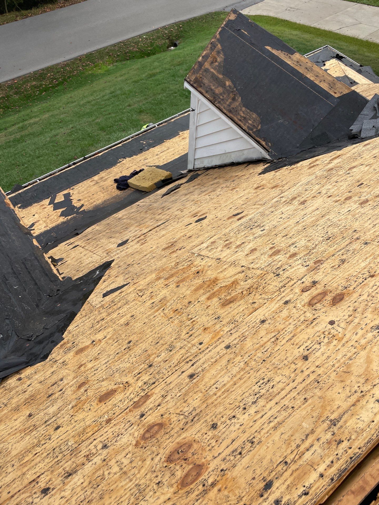 Residential Roofing Installation using GAF Timberline HDZ Pewter Gray by Rainstoppers Roofing