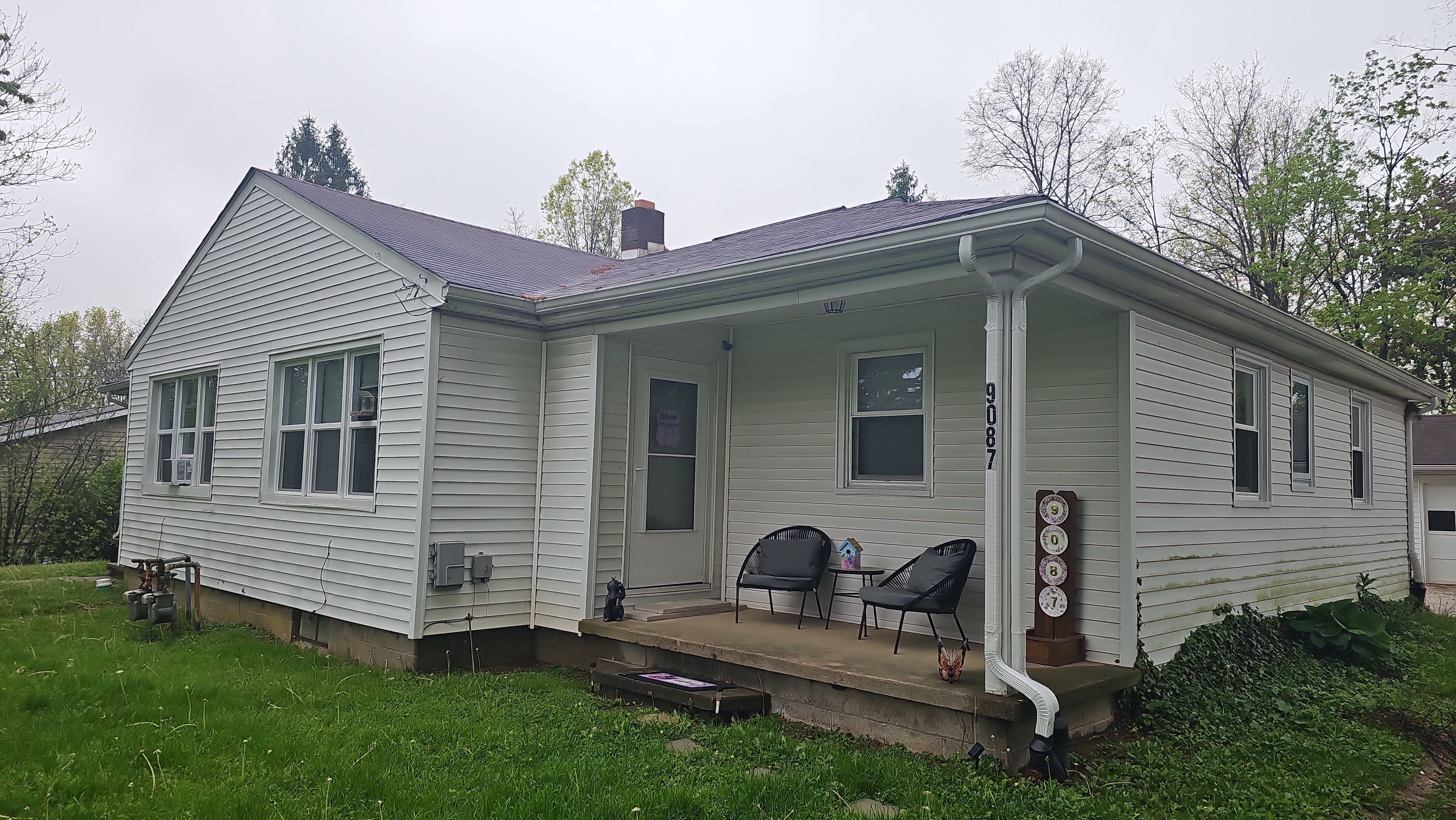 Atlas Pinnacle, Coastal Granite, Drip Edge, Color, Black by Eagle Eye Roofing