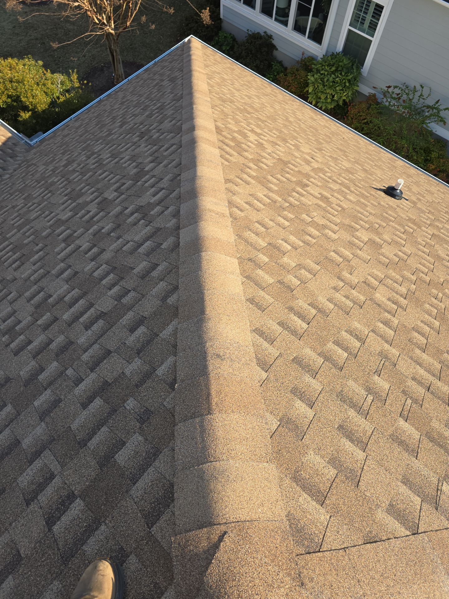 GAF HDZ - Shakewood by Linta Roofing