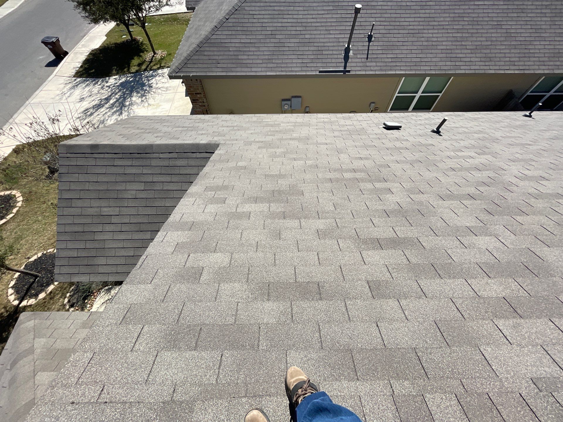 Roof Repair - 78254 by bh roofing