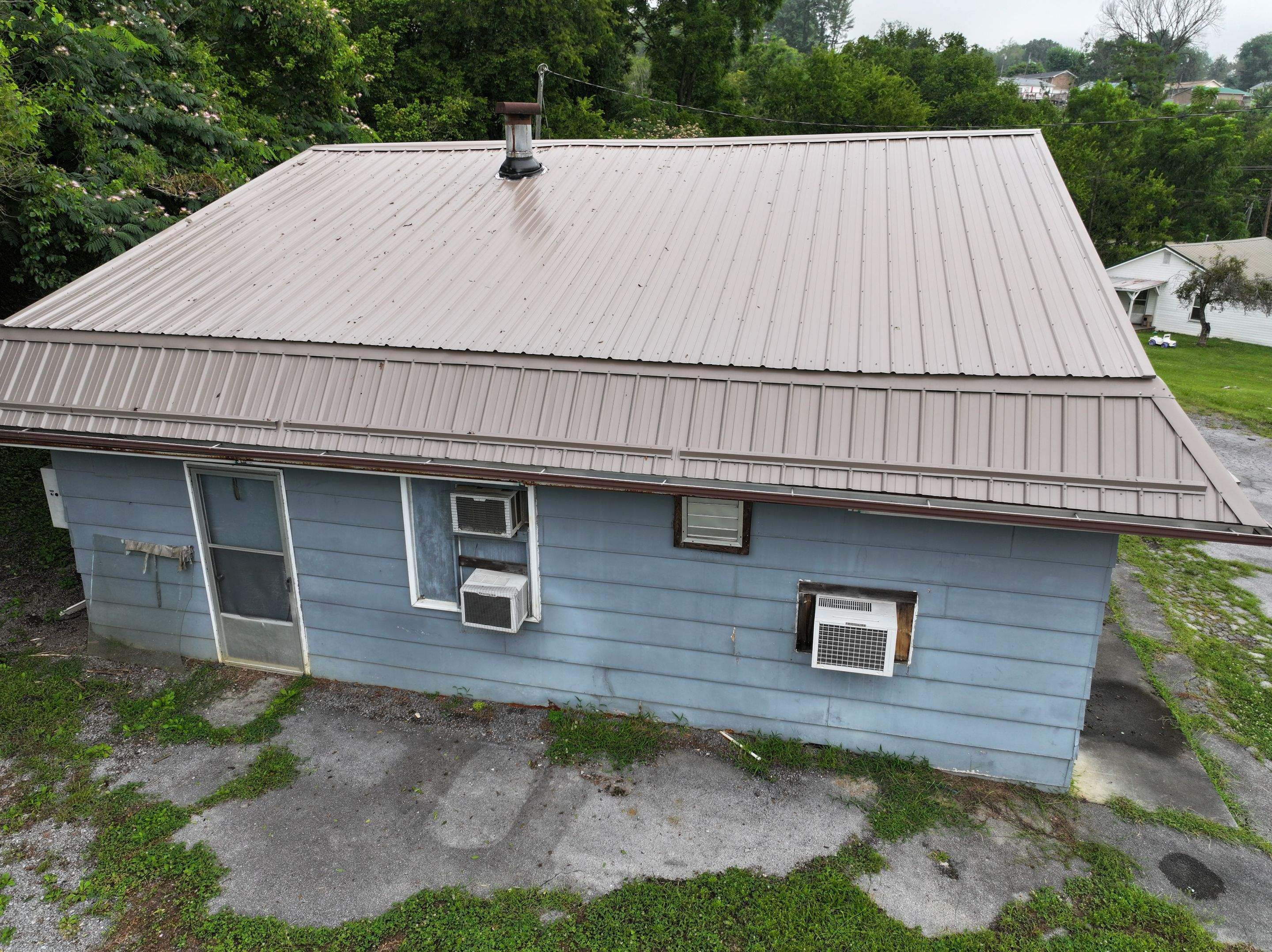 Hixson Commercial Property  by Omnia Roofing