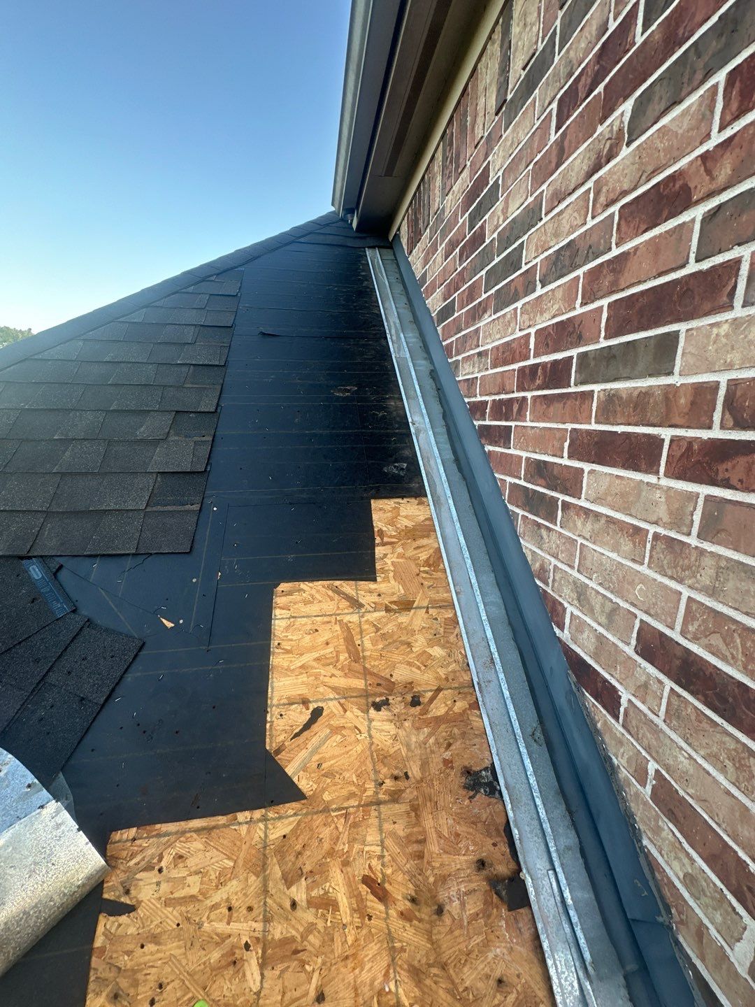 Residential Roofing Repair using Owen's Corning Duration (Lifetime) Shingles by Roof Repair Company