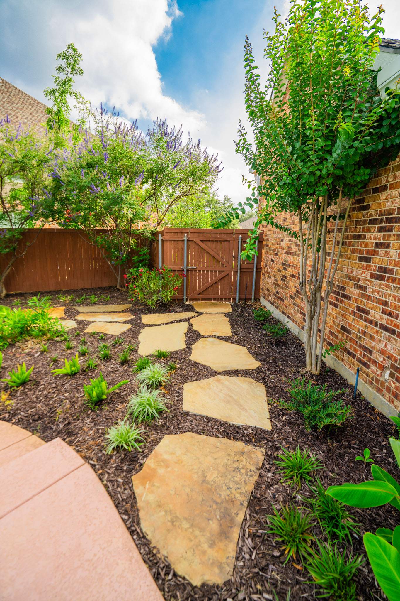 Southwestern Serenity: Rethinking the Front Yard by Complete Exterior Solutions