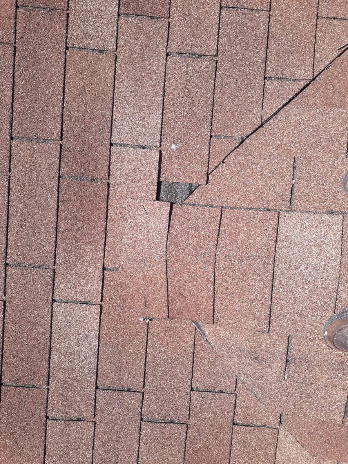 Metal roofing installation using Standing seam metal roofing system by Straight Edge Roofing Inc