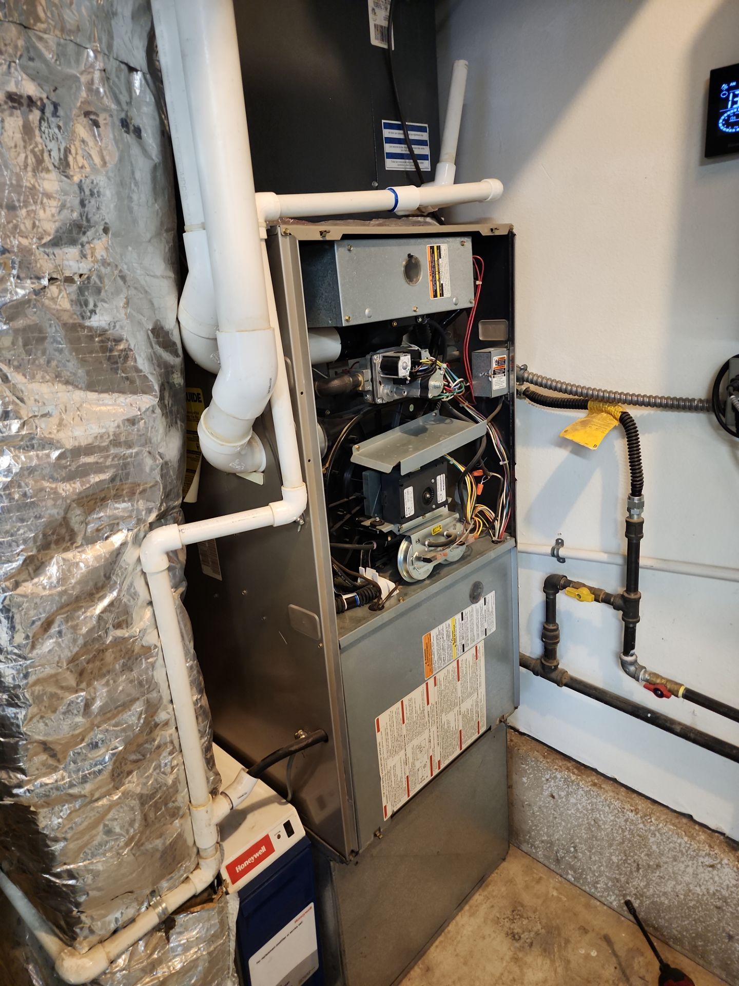 Project in Gladstone by HVA Climate Control