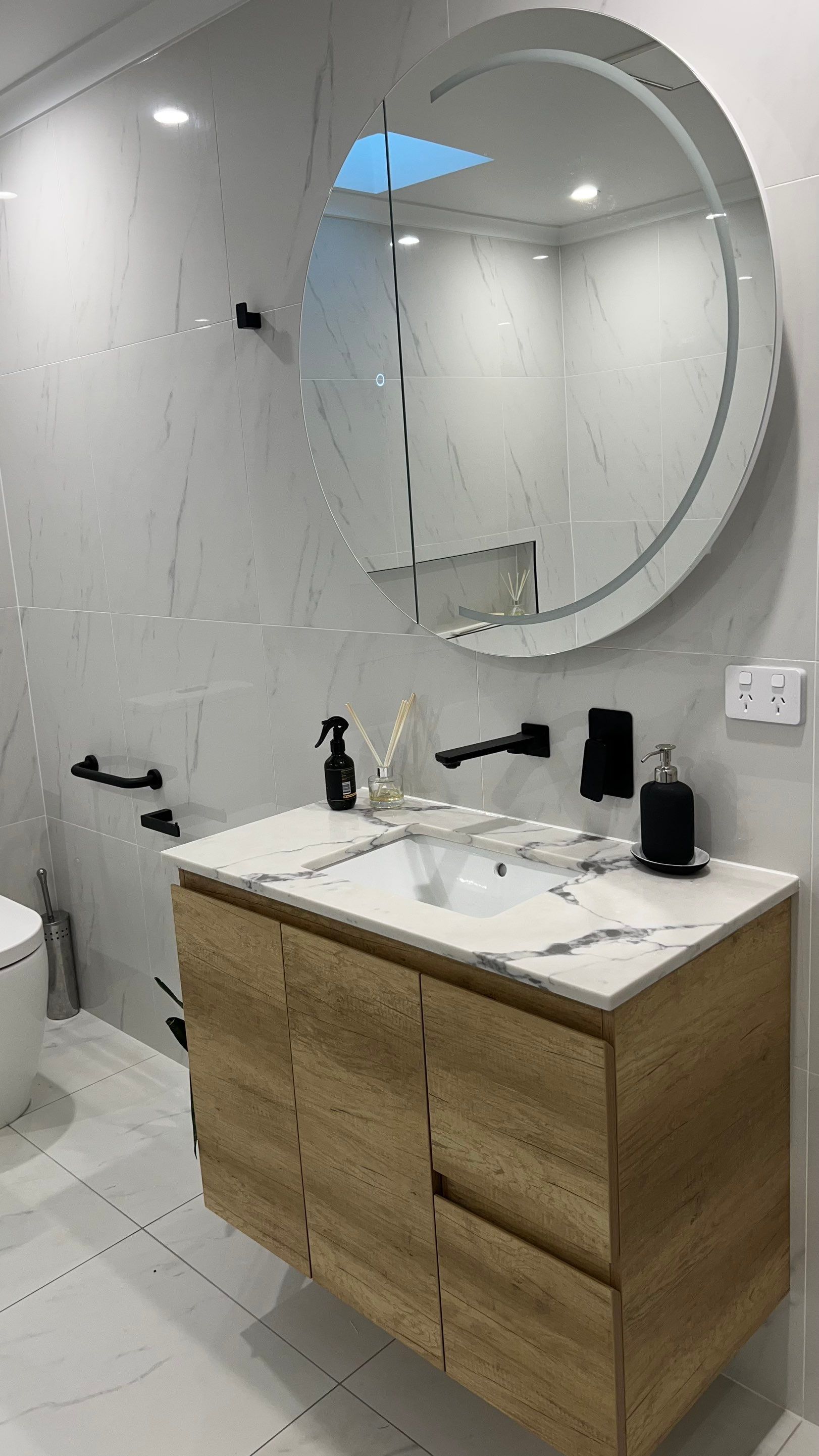 Separate Bathroom & Toilet Converted Into One Room by Re-seal Bathrooms