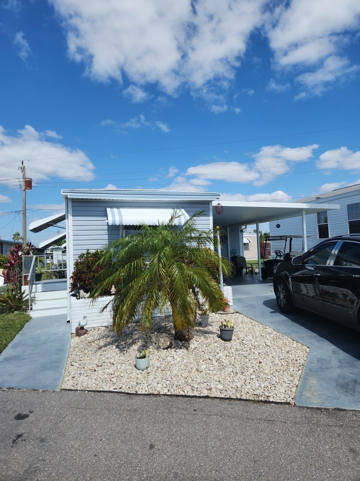 Tropical 924 100% Silicone Roof Coating Repair using Acrylic Resin by Morton Roofing, Inc.