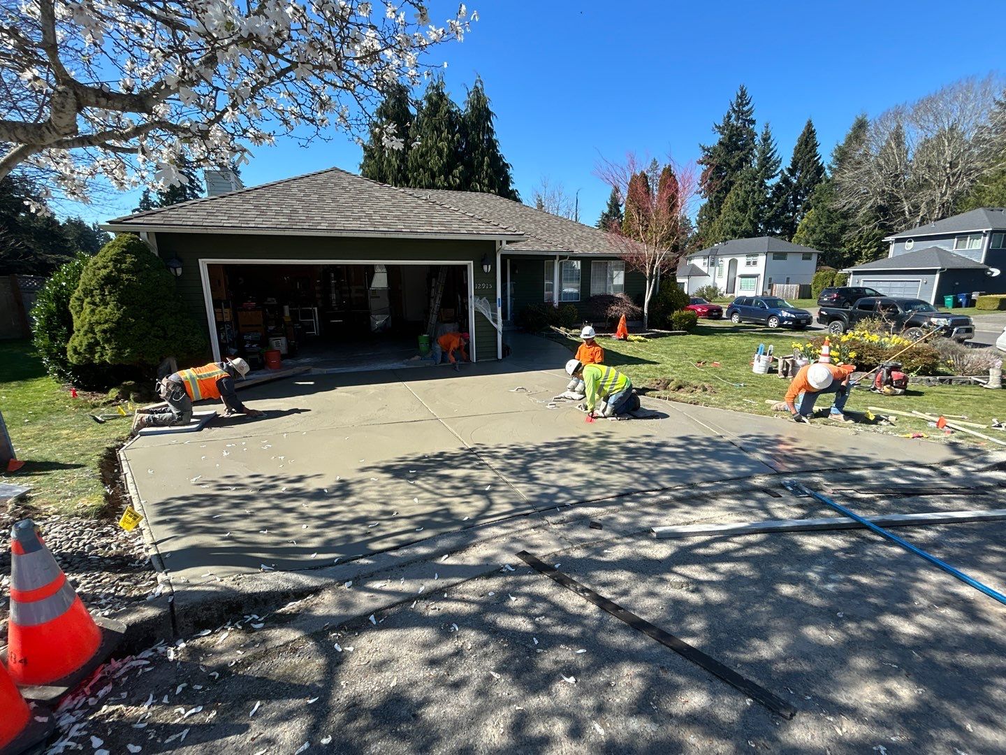 William | Concrete Driveway by Jireh Asphalt & Concrete Inc 