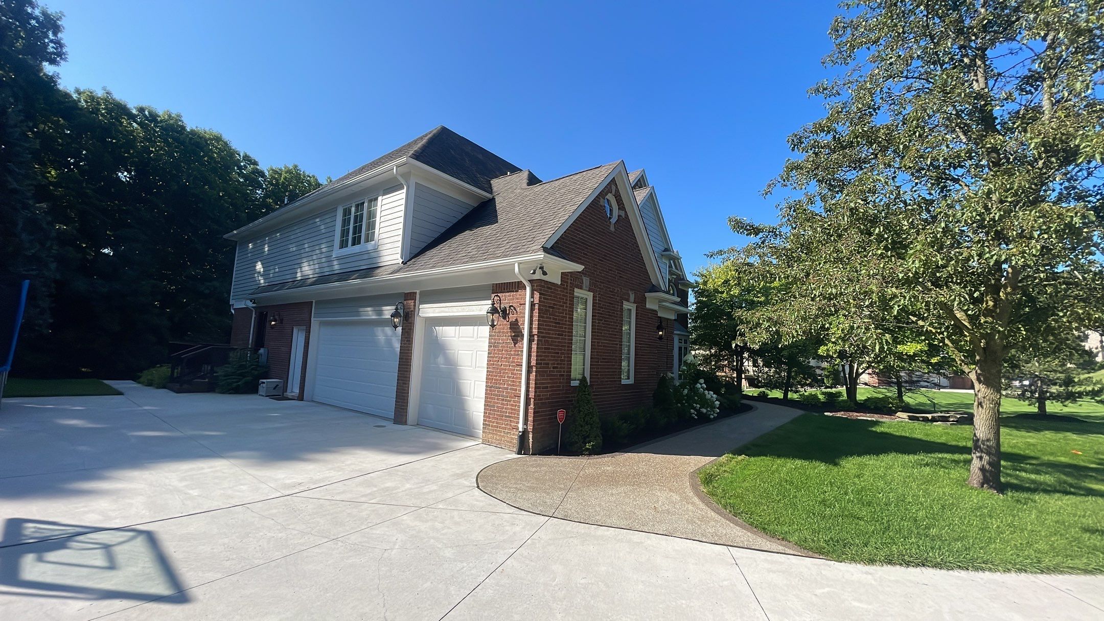 Roof Replacement using CertainTeed Landmark by 180 Contractors