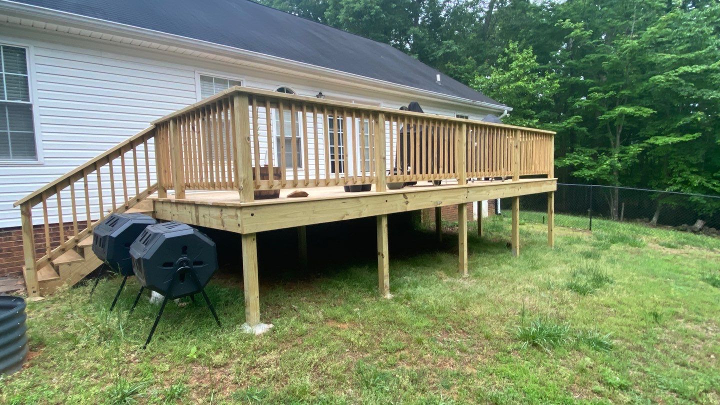 Deck using Wood Sealant by DuraSeal