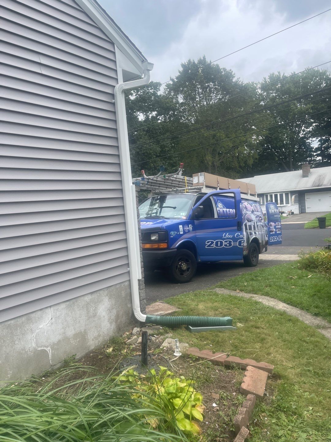 Siding Installation using CertainTeed Monogram Vinyl Siding - D4 - Granite Gray by A Plus Exterior