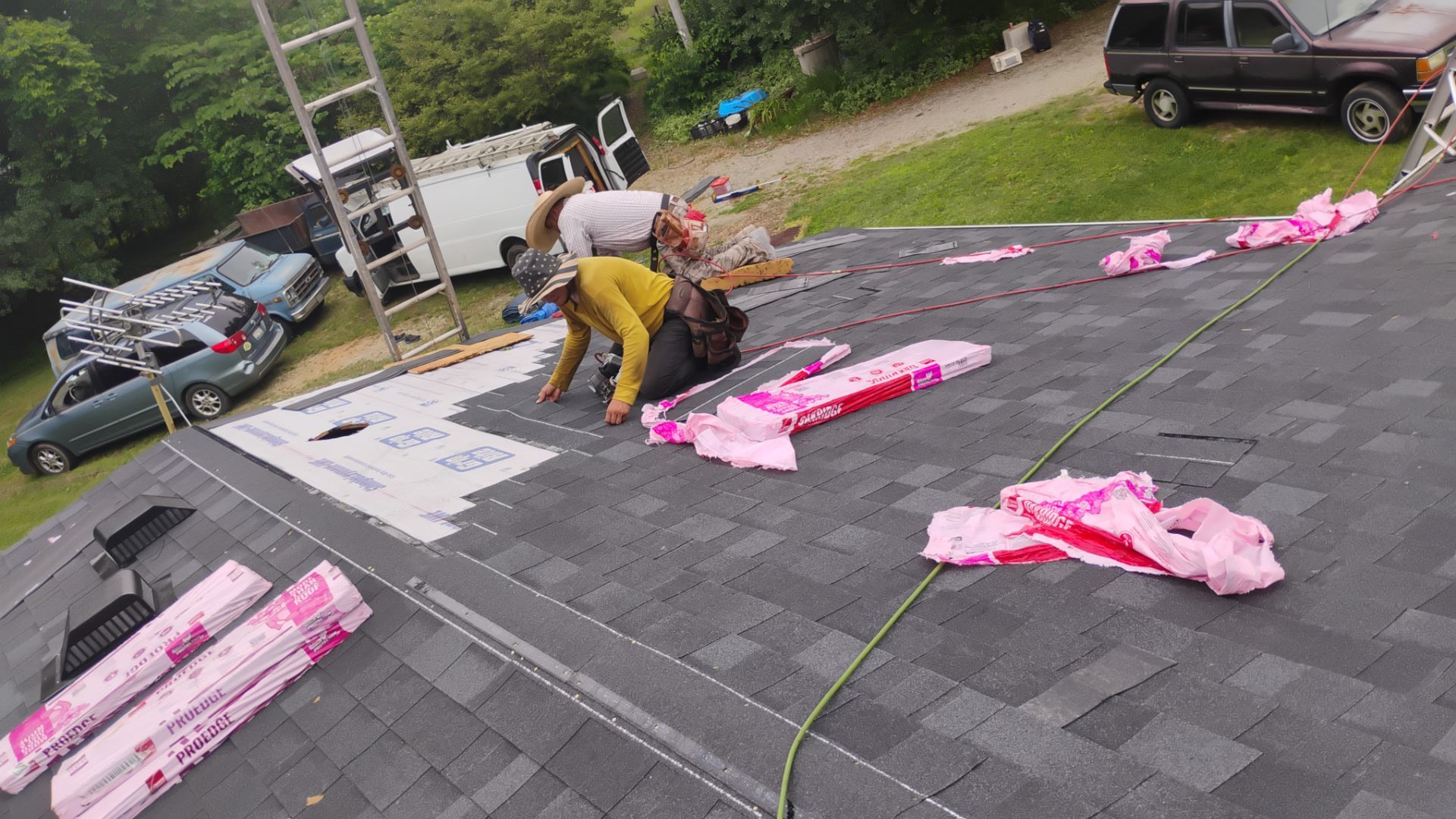 Taylor Roof by BROCK BUILDERS 