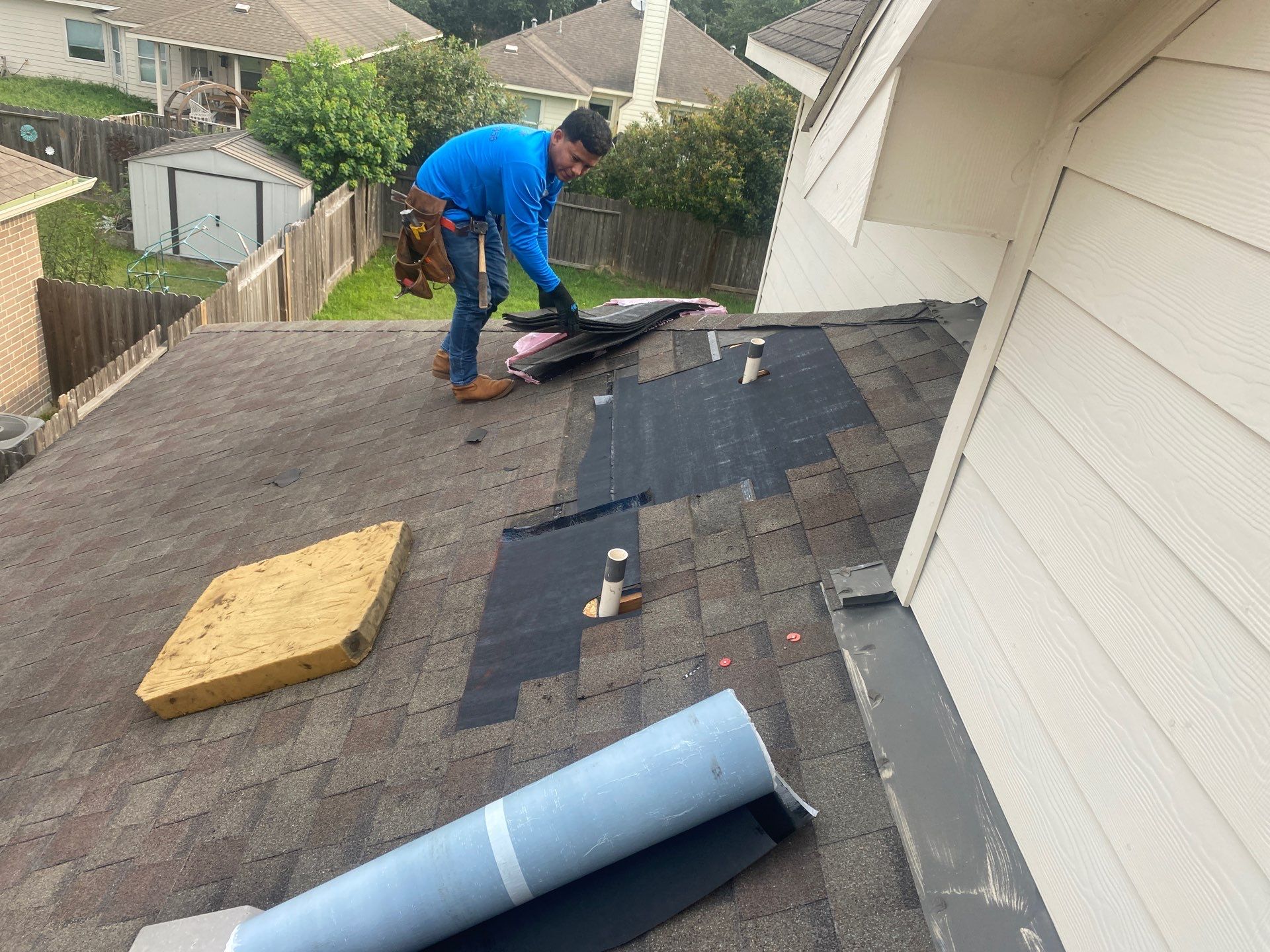 Hail Damage using Owen's Corning Duration (Lifetime) Shingles by Roof Repair Company