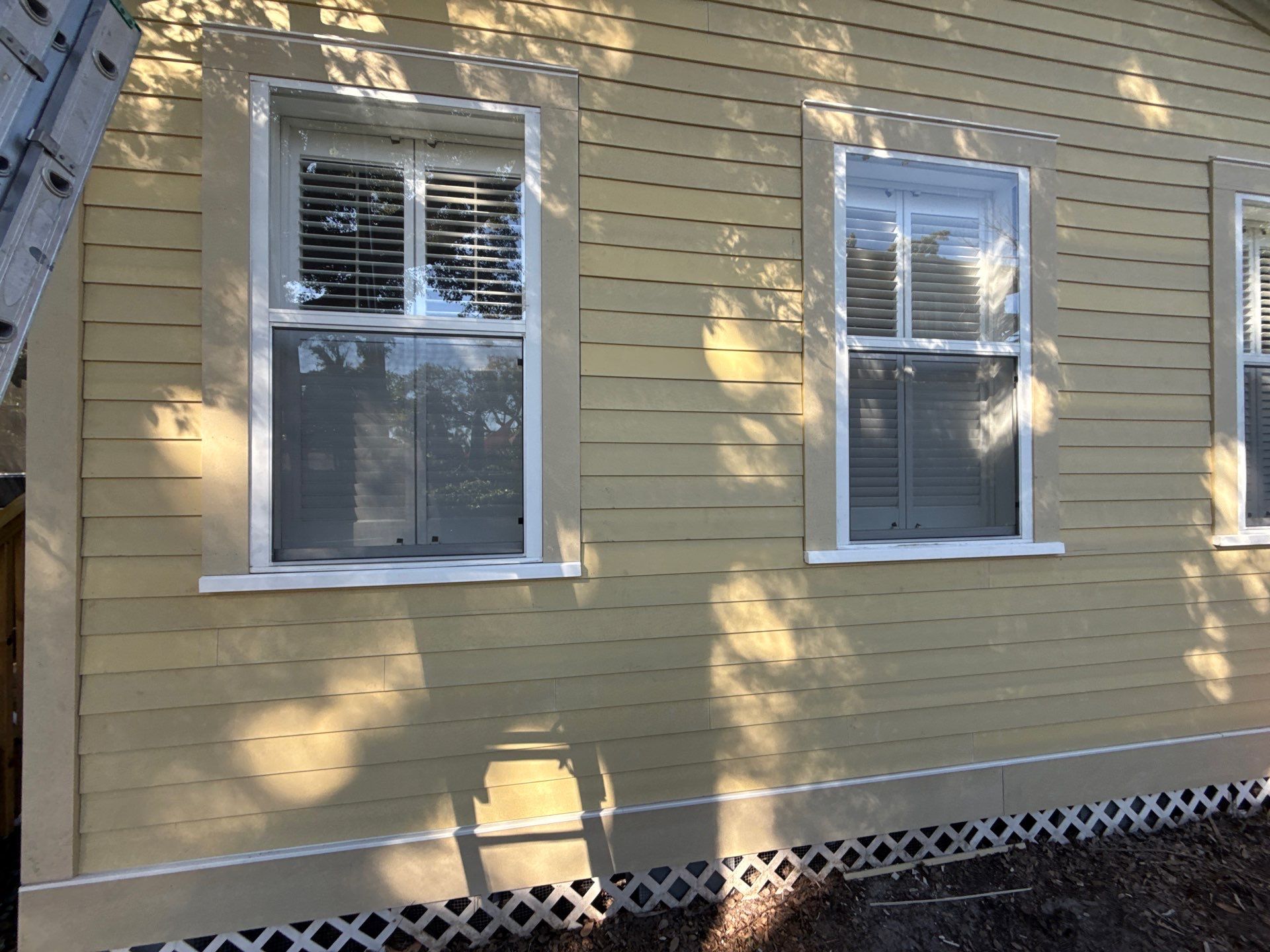 Harbor View Bungalow by Bayshore Exteriors