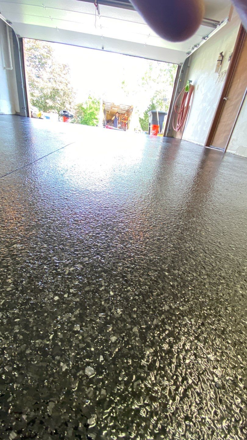 Carbon Garage Floor by Floors in a Day, Inc