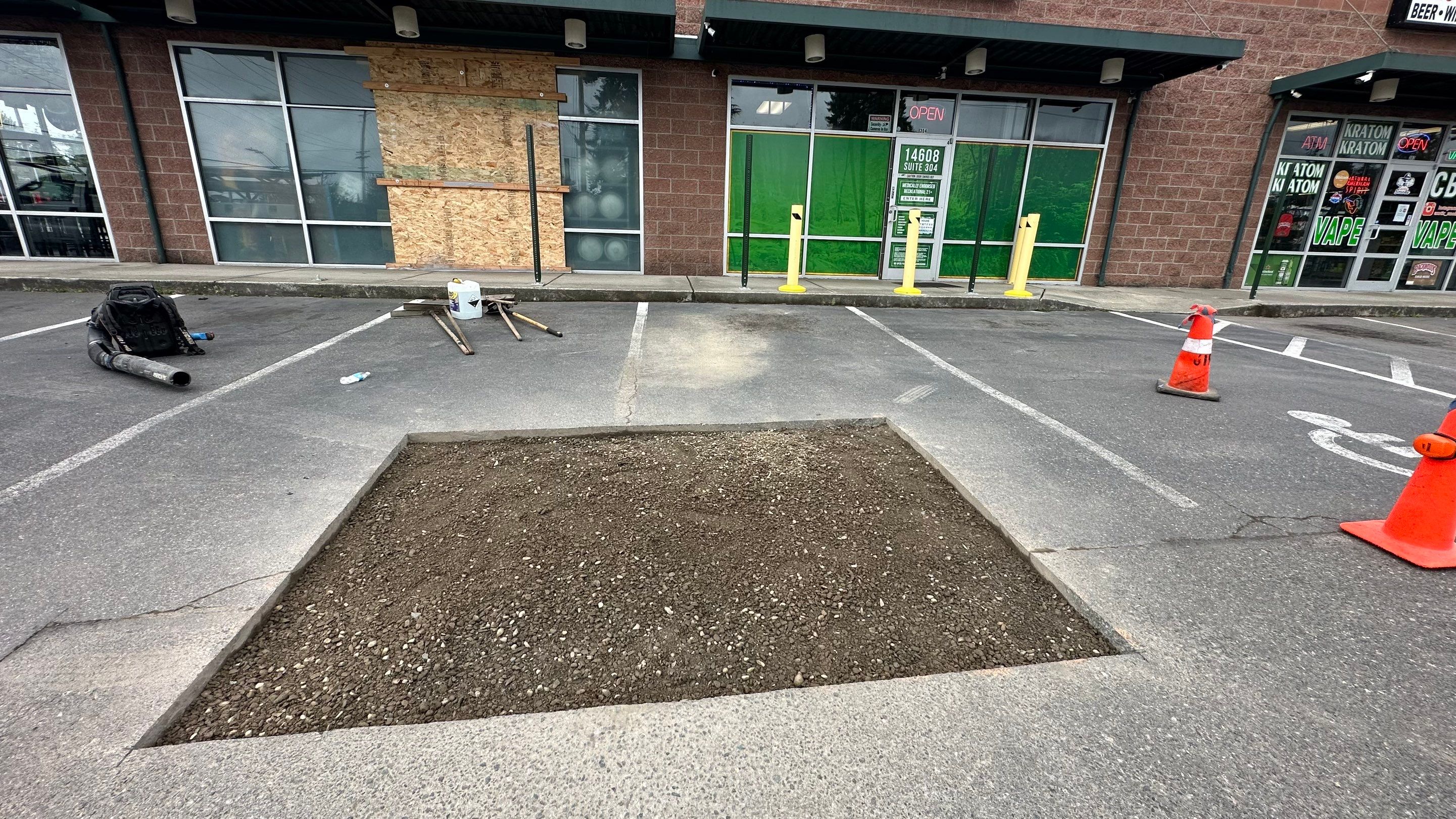 Eugene | Asphalt Patch Repair  by Jireh Asphalt & Concrete Inc 