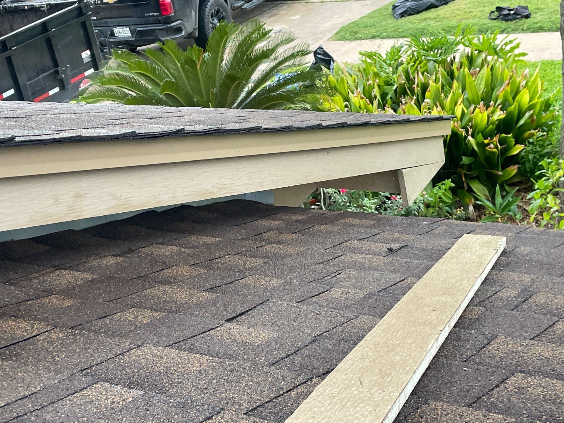 Roof Replacement Houston by Roof Repair Company