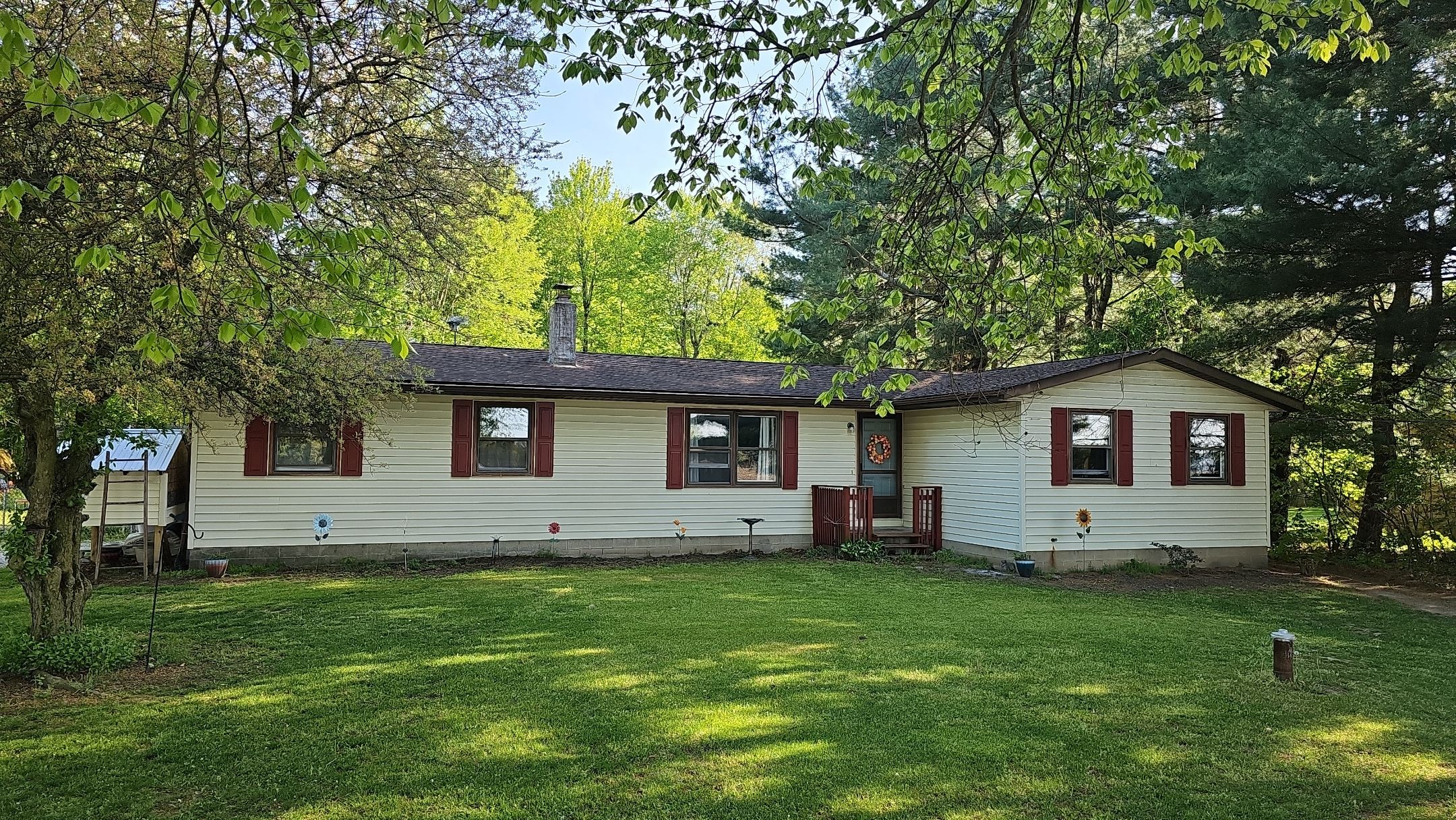 ATLAS PINNACLE COLOR: HEATHERBLEND by Eagle Eye Roofing