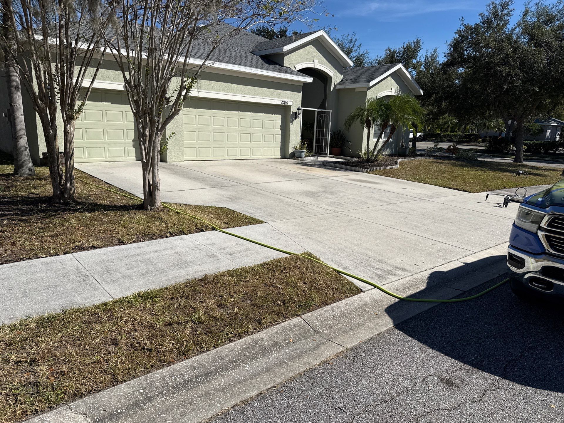Driveway & Sidewalk Cleaning Transformation | Kingsfield Lakes, Parrish FL by Sunshine AquaWash