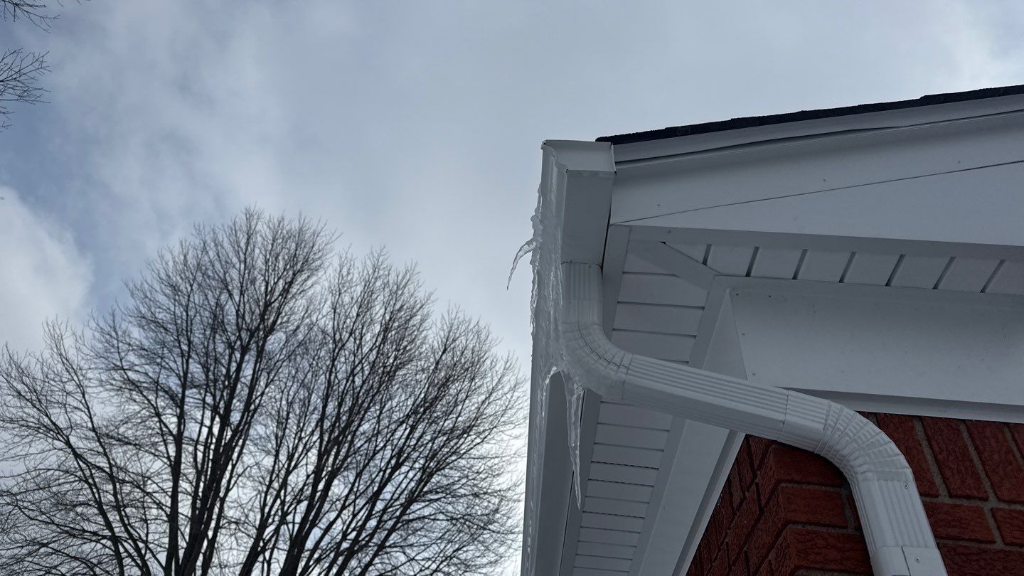 Siding Replacement using Alside Charter Oak D4.5" Colonial White by 180 Contractors