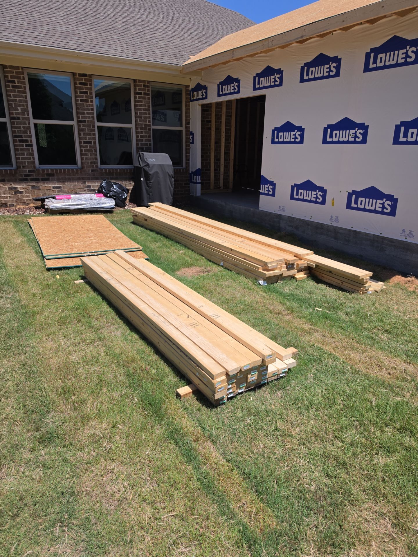 Job site clean up in Waxhaw by Badger Hauling