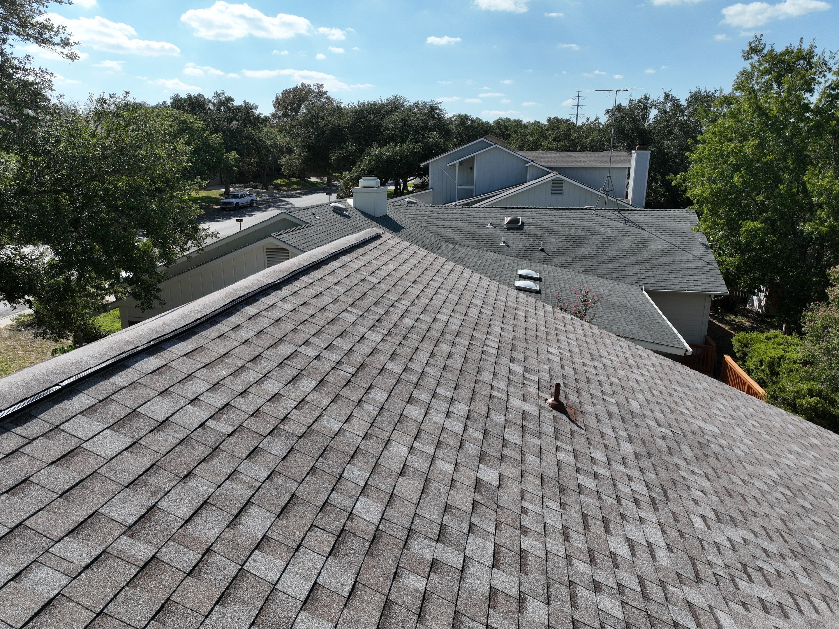 Residential Roof Replacement using Owens Corning 30 year Architectural Shingles by Premier Roofing and Contracting