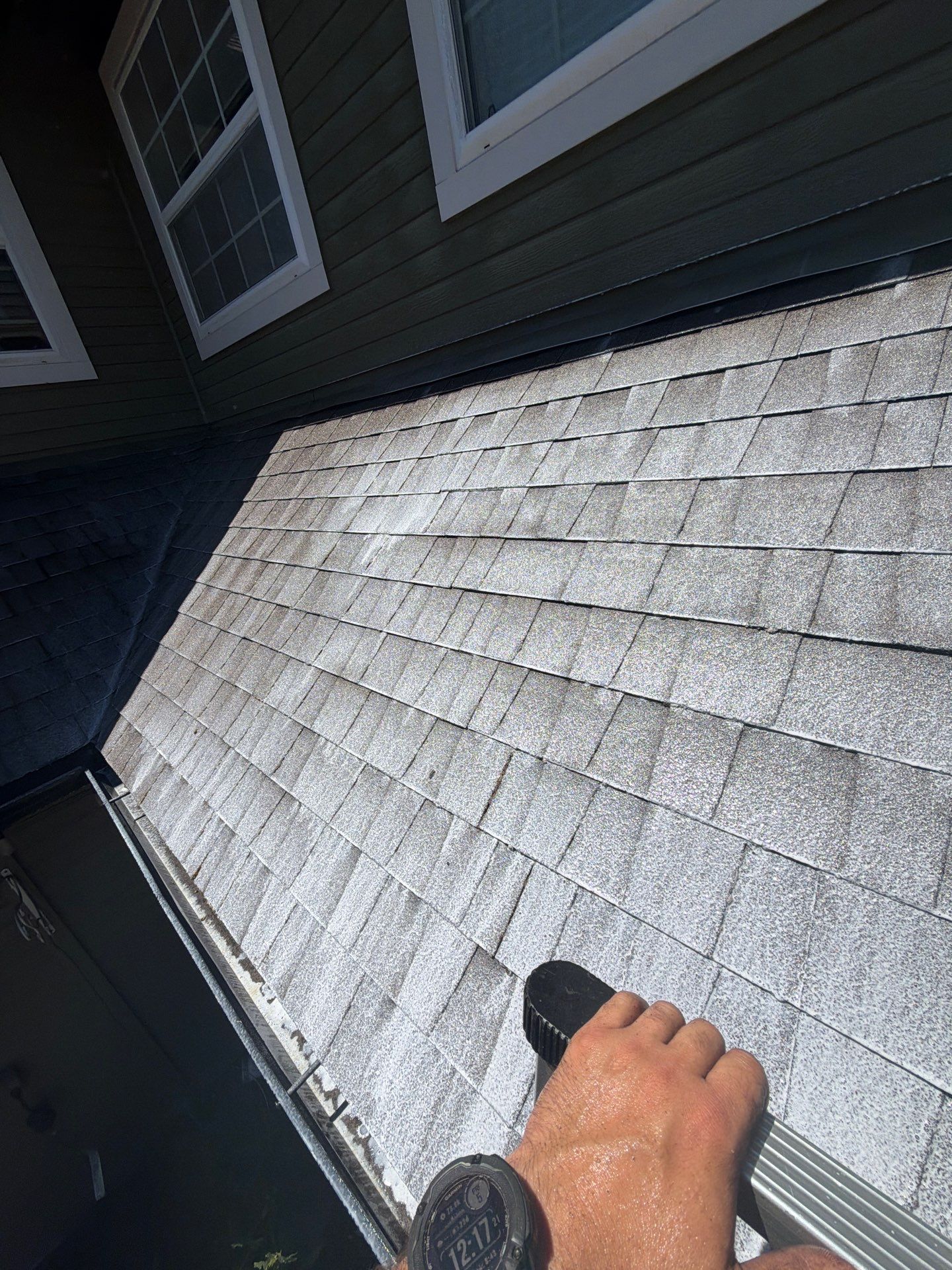 Roofmaxx of Grants Pass featured photo.