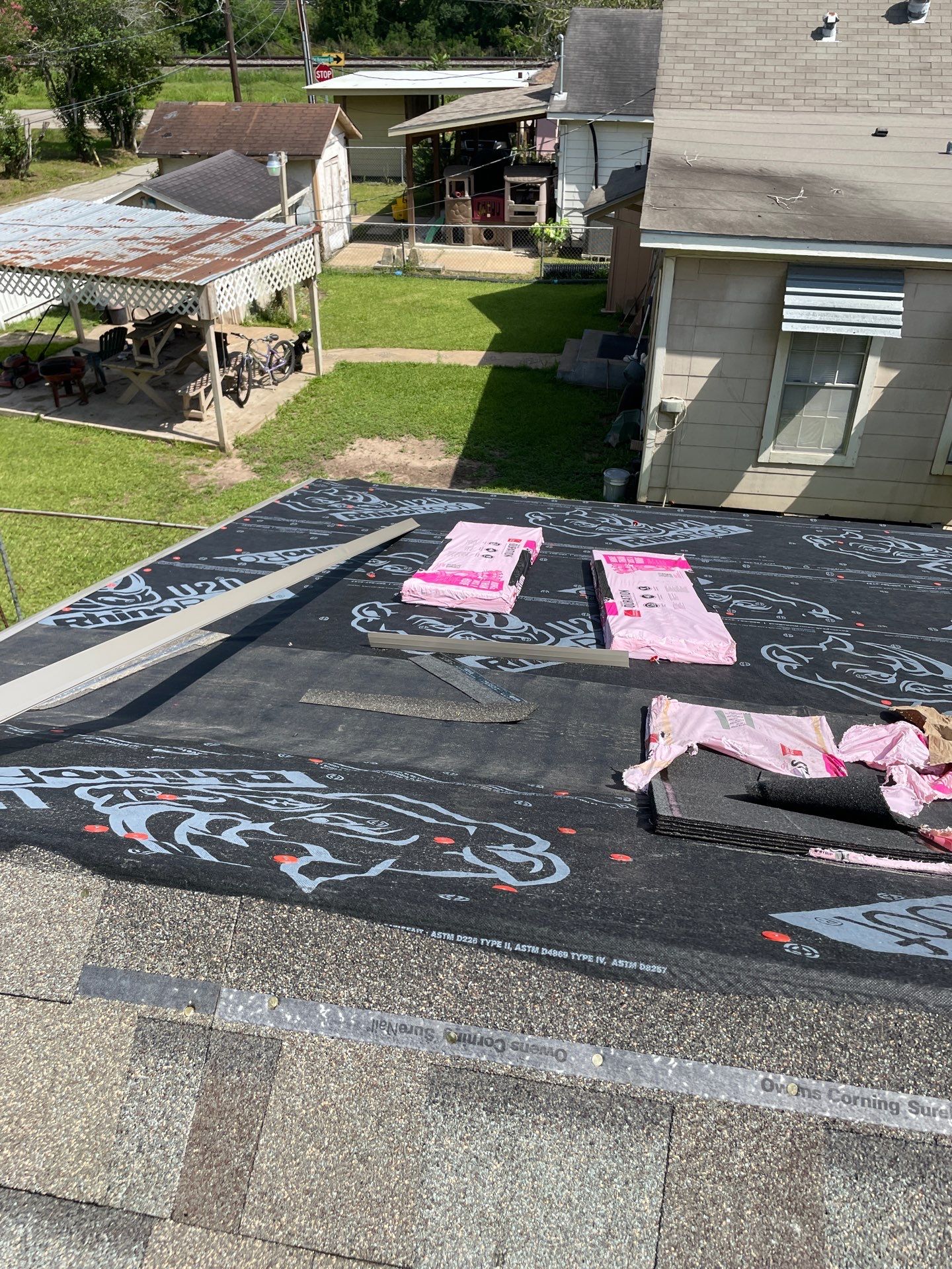 Residential Roofing Installation using Owen's Corning Duration (Lifetime) Shingles by Roof Repair Company