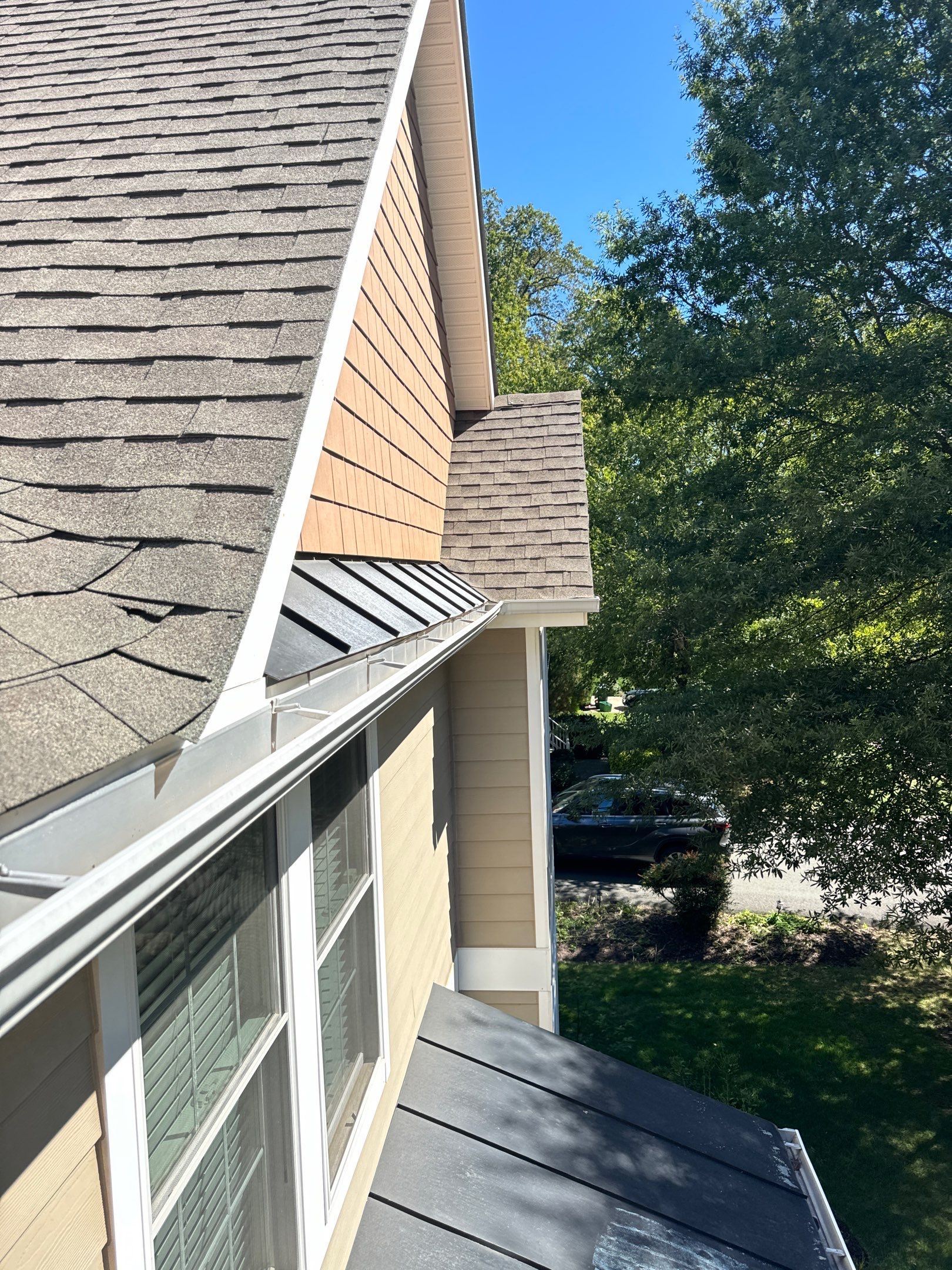 Storm Damage Restoration using CertainTeed Presidential Algae-Resistant Charcoal by USA Storm Roofing and Construction Group