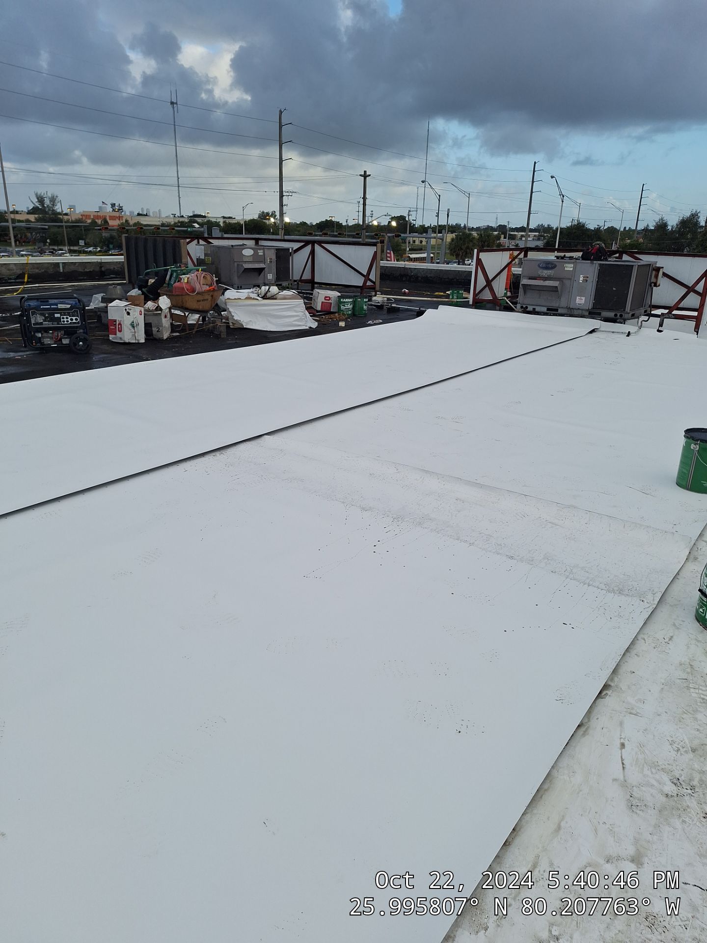 COMMERCIAL REROOF GAF TPO EVERGUARD 60 MIL SMOOTH WITH 1-1/2" INSULATION by Earl W. Johnston Roofing