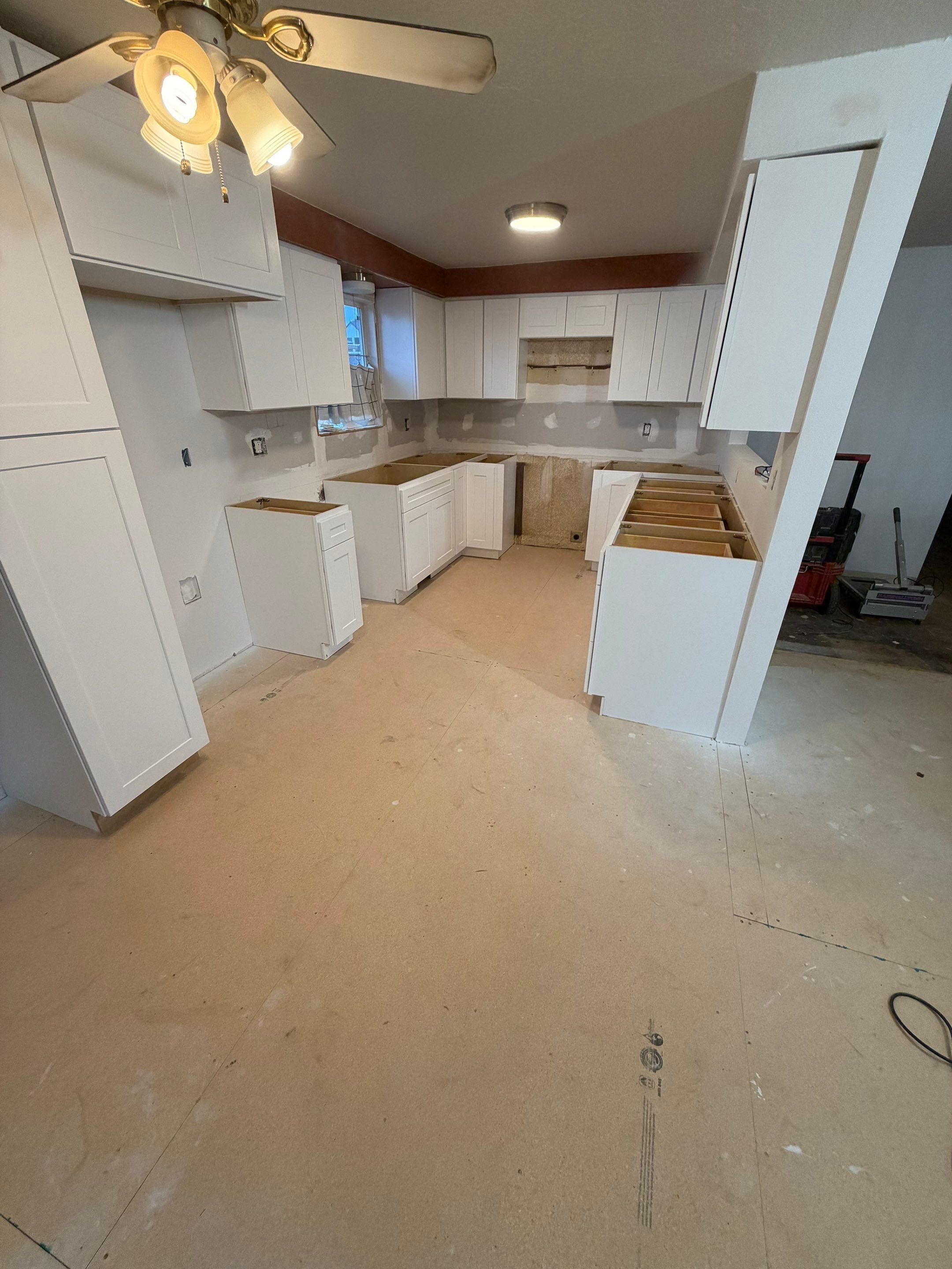 Kitchen Remodeling by Handyman State LLC