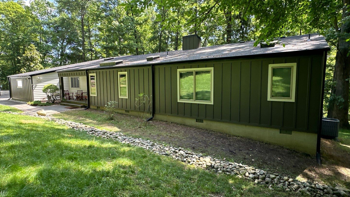 Siding Installation using JH Batten Smooth by ExteriorPros