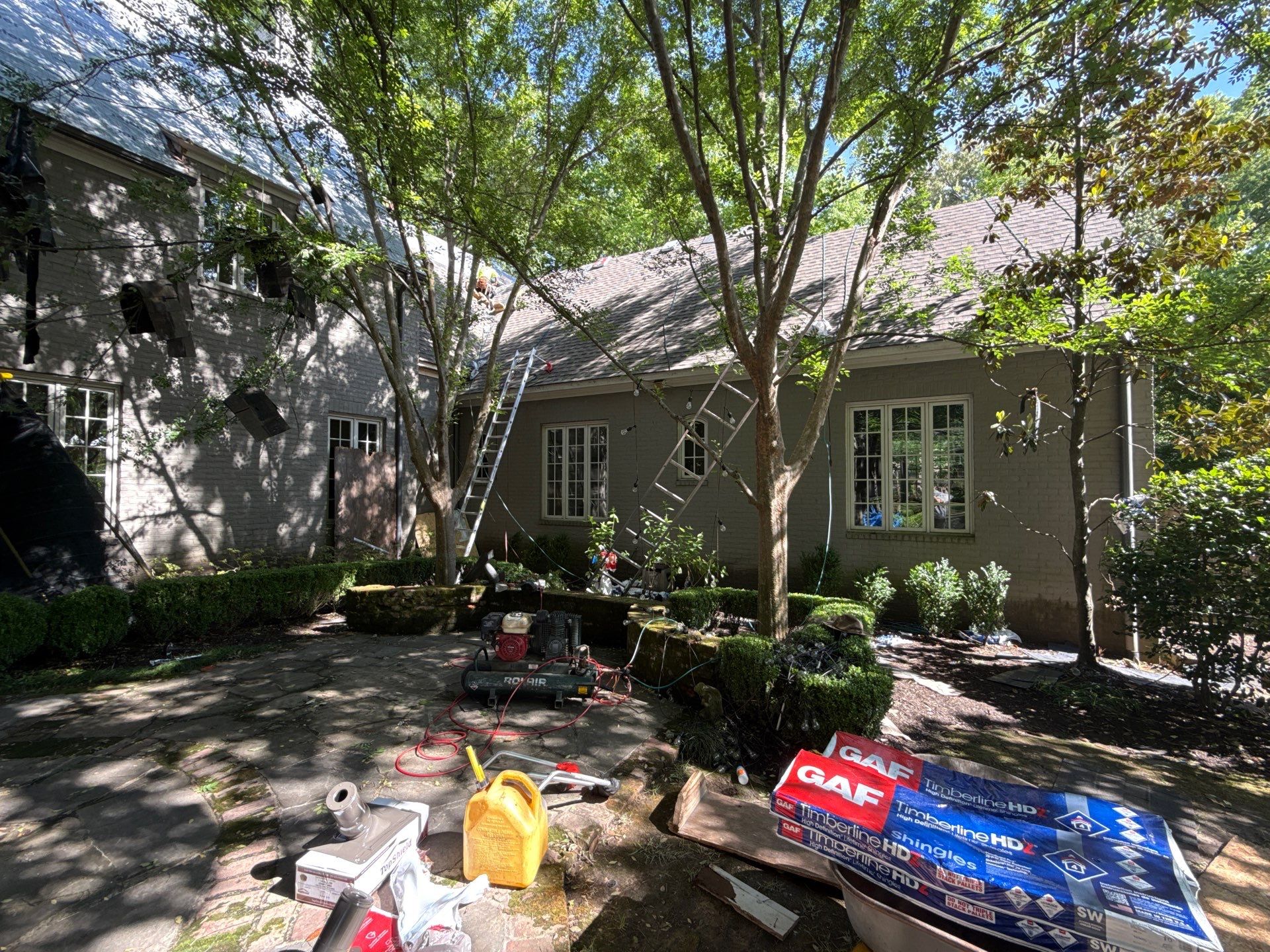 GAF Timberline HDZ Roof Replacement and Exterior Wood Repairs in Memphis by Revival Roofing Services