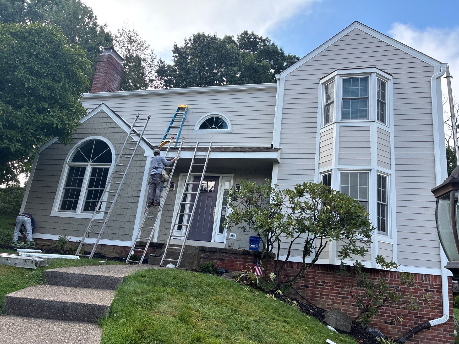 James Hardie Full House Siding Renovation in Wexford by Ideal Siding Pittsburgh