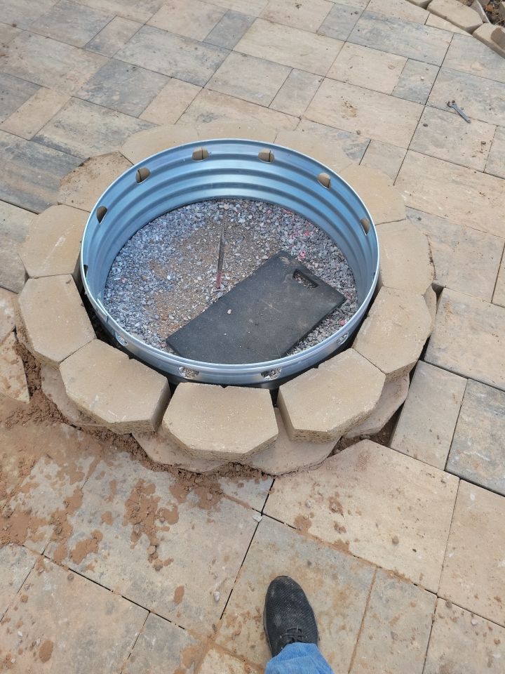Outdoor kitchen by Clays Services Inc