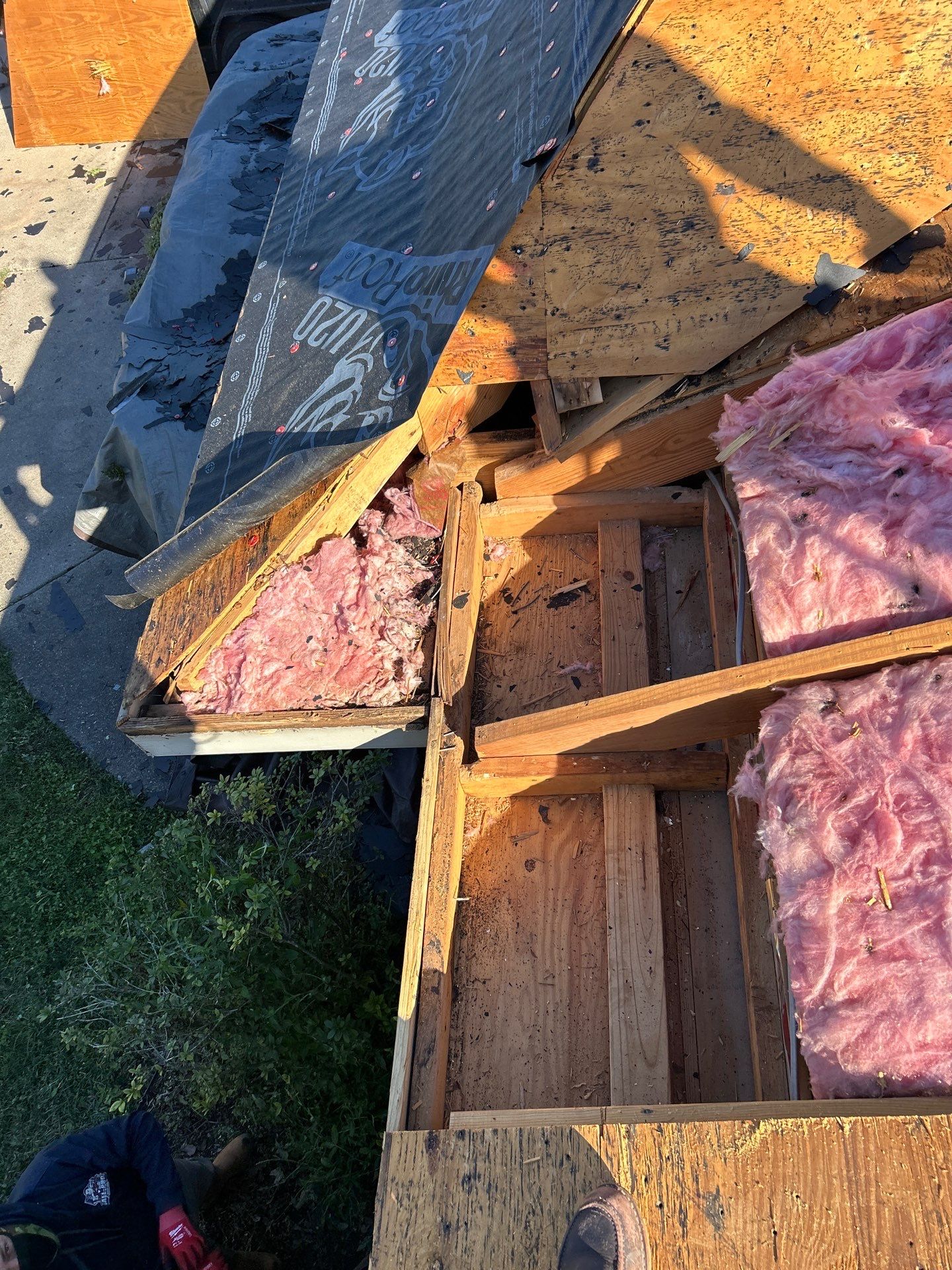 Roof Replacement Lake Jackson by Roof Repair Services LLC