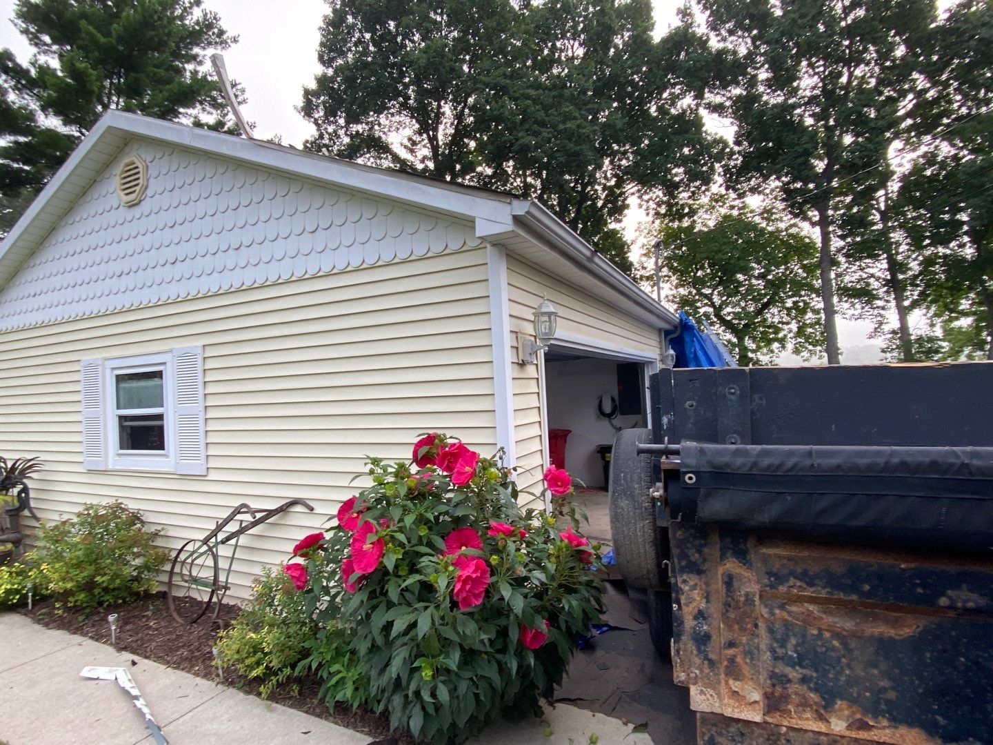 Roof Replacement using CertainTeed Landmark by 180 Contractors