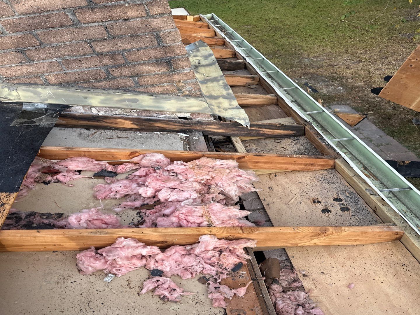Residential Roofing Installation using Owen's Corning Duration (Lifetime) Shingles by Roof Repair Company