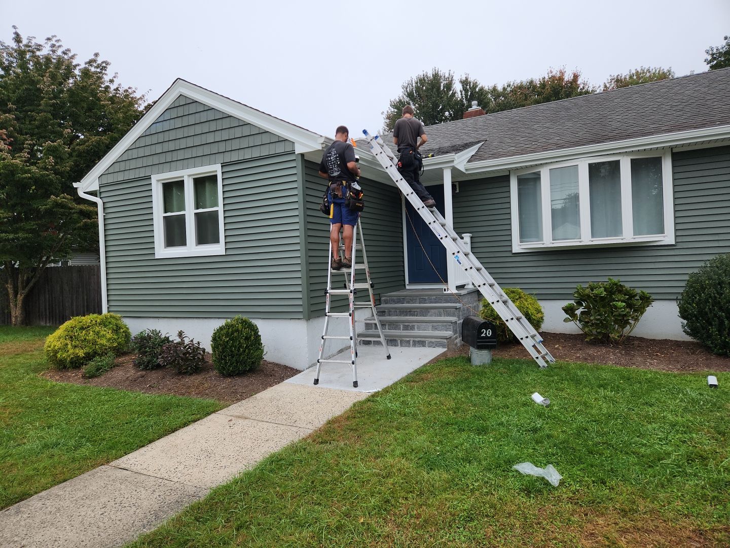 Siding Installation using Certainteed Monogram Forest Green by A Plus Exterior