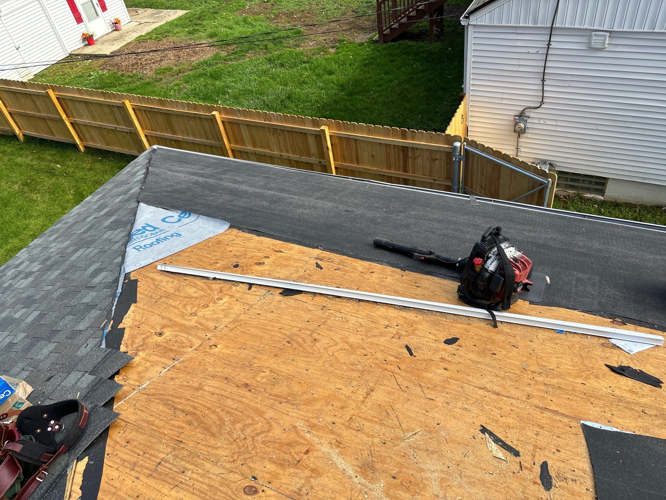 Roof Replacement using CertainTeed Landmark by 180 Contractors