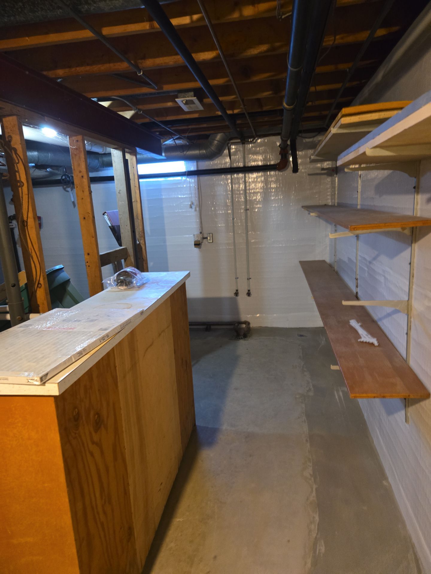 Interior Basement Waterproofing System with Embedded Fiber Reinforcement by Toledo Basement Repair