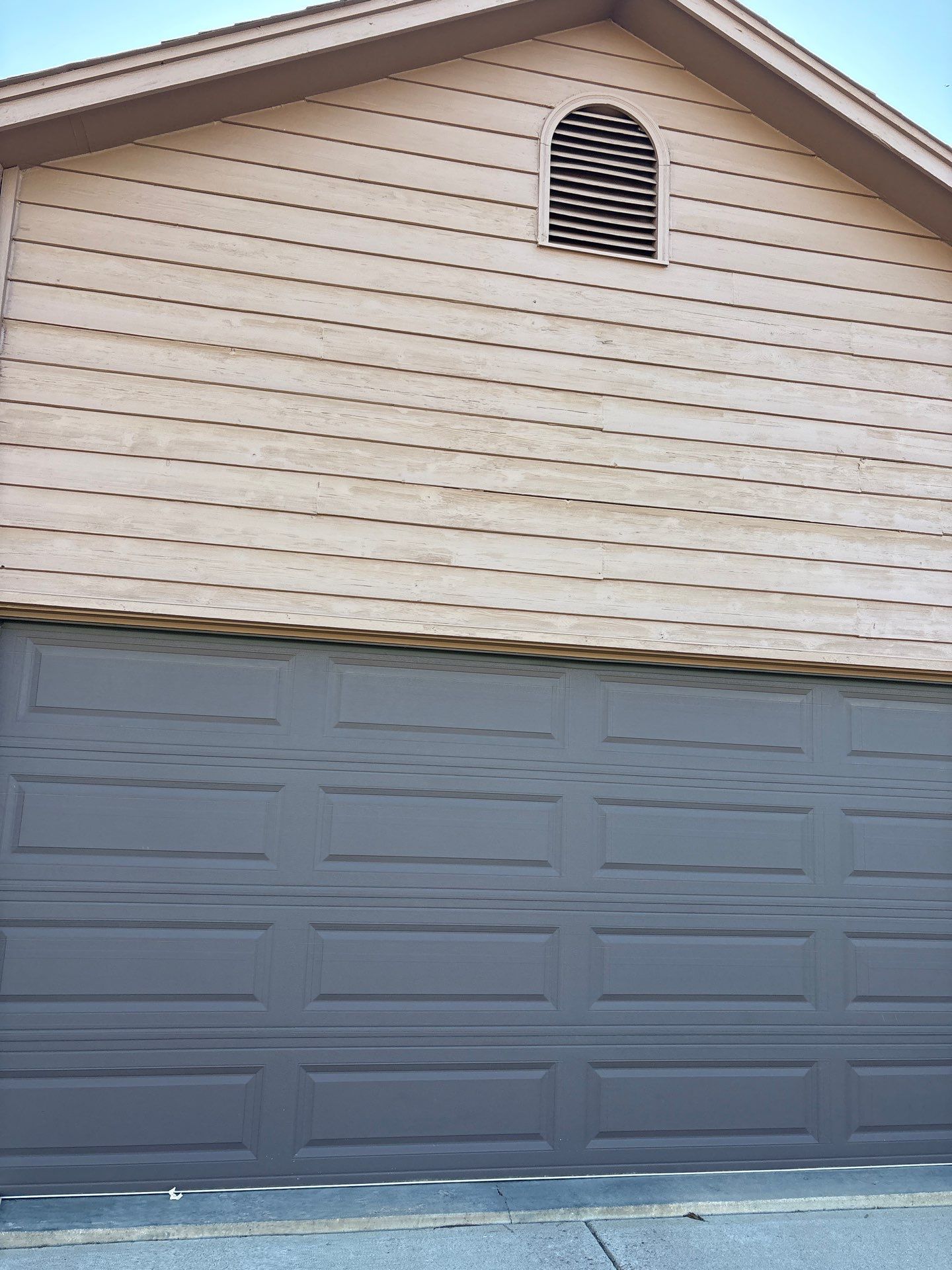 Wood Siding Restoration and Exterior Painting in Sioux Falls by Select Painting, Coatings & Garage Cabinets