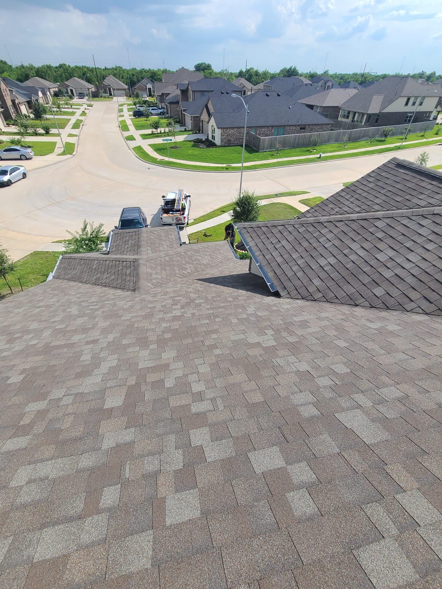 Hail Damage using Owen's Corning Duration (Lifetime) Shingles by Roof Repair Company