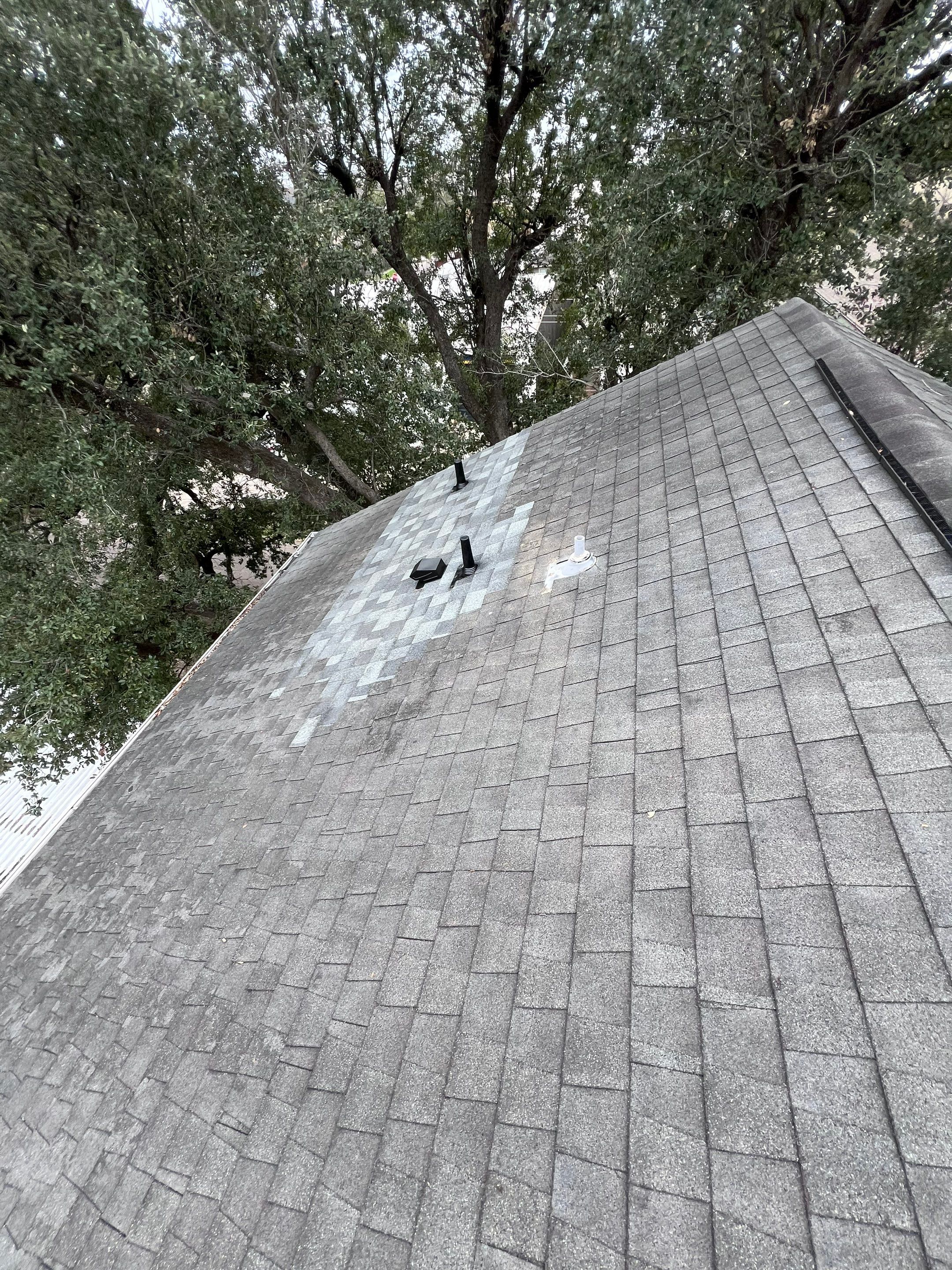 Hail Damage using Owen's Corning Duration (Lifetime) Shingles by Roof Repair Company