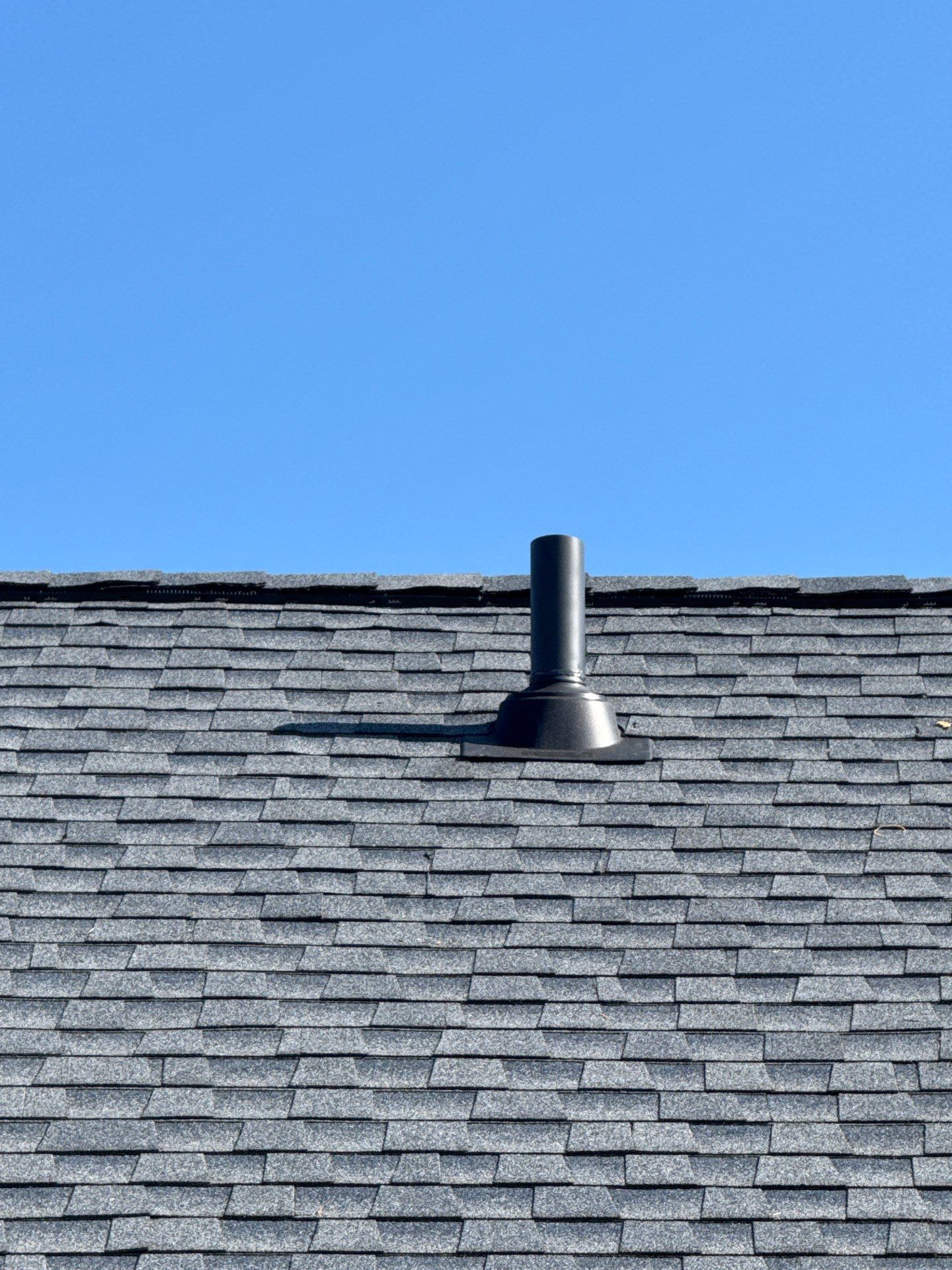 Residential Roofing Installation using GAF Timberline HDZ Charcoal by Rainstoppers Roofing