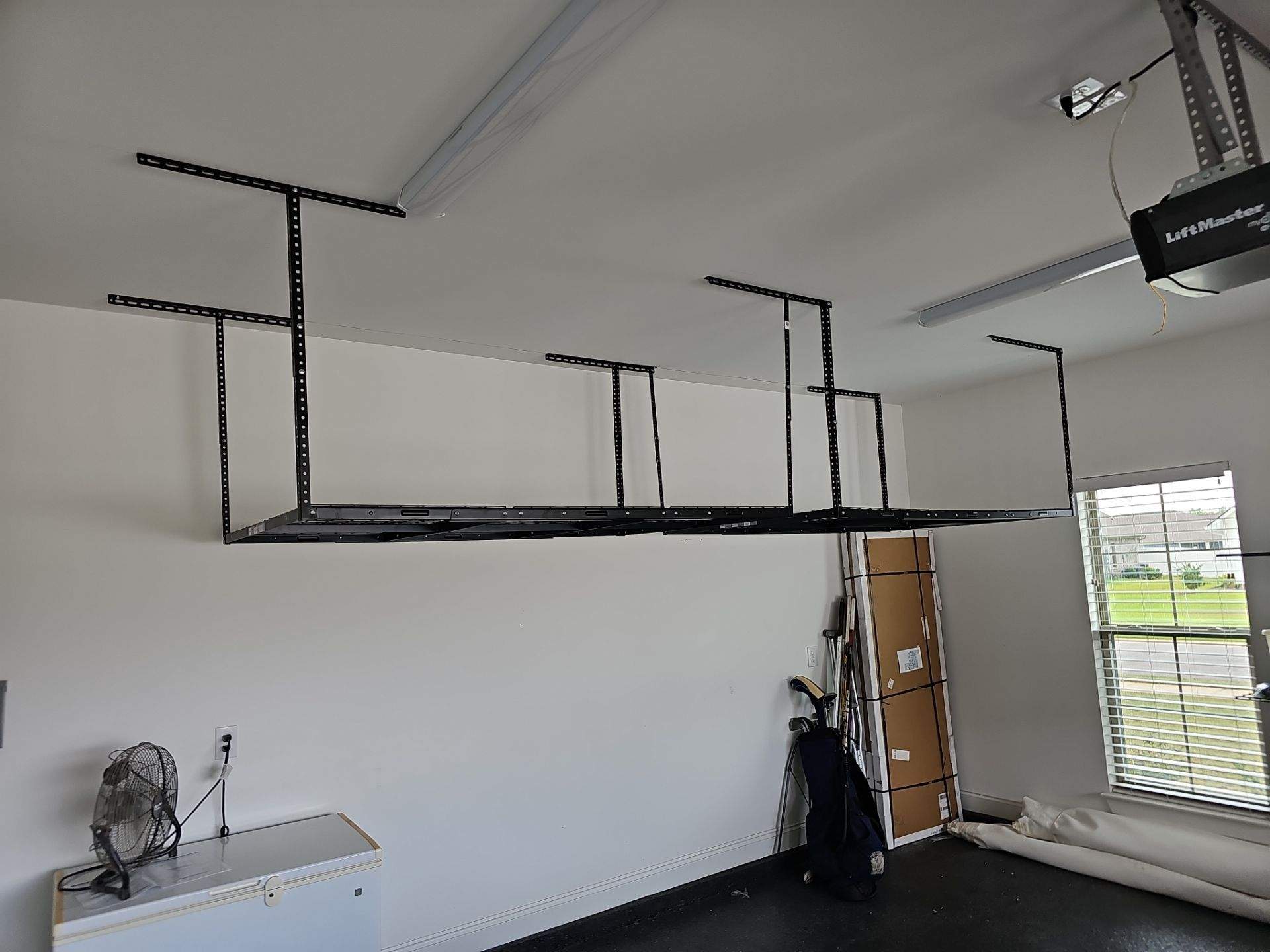 Handyman Projects by Hangman Mounting & Installation 