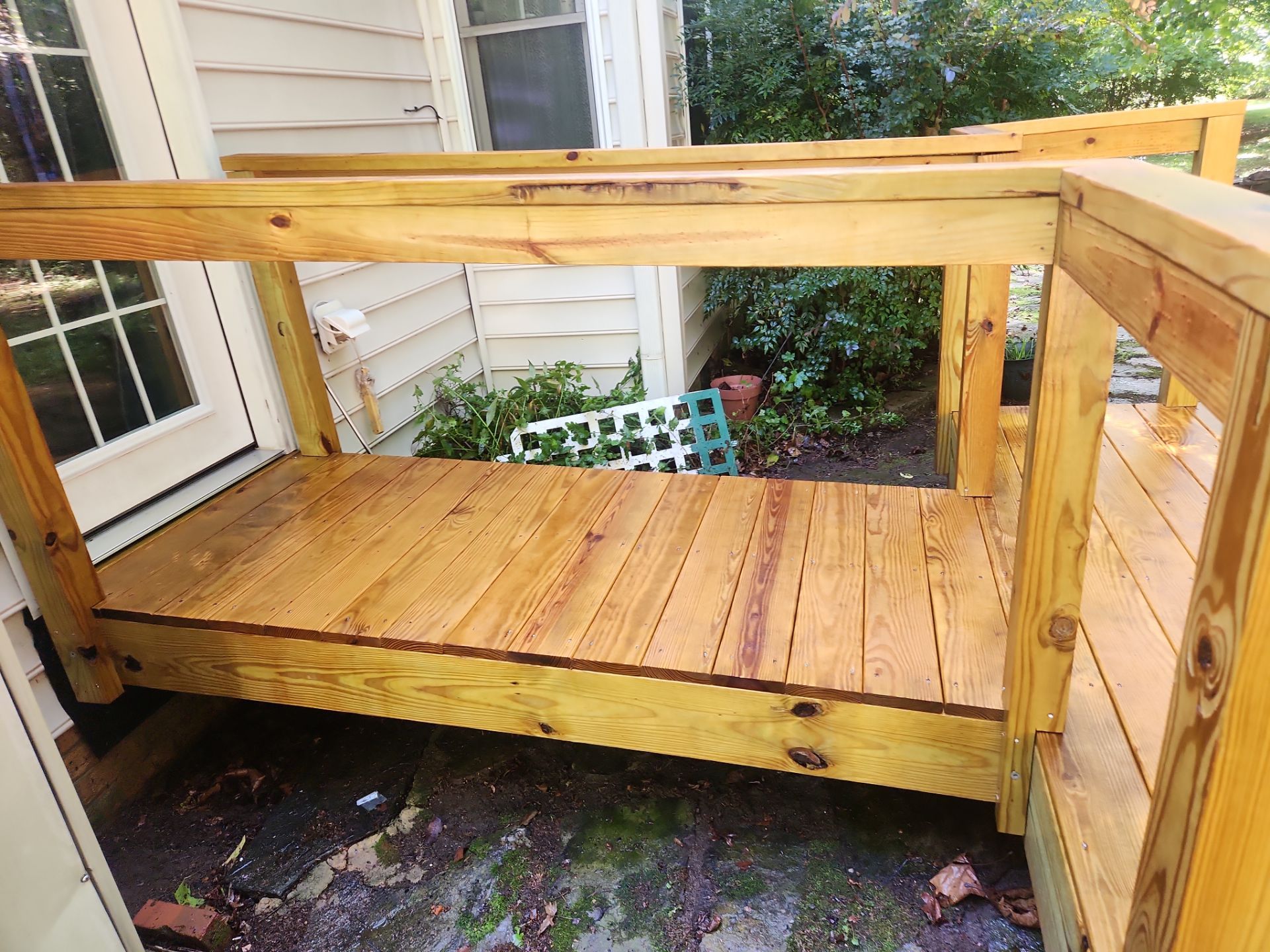 Deck using Wood Sealant by DuraSeal